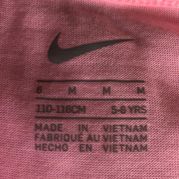 Nike Pink Tank Top and Teal Shorts Set - Picture 8 of 8